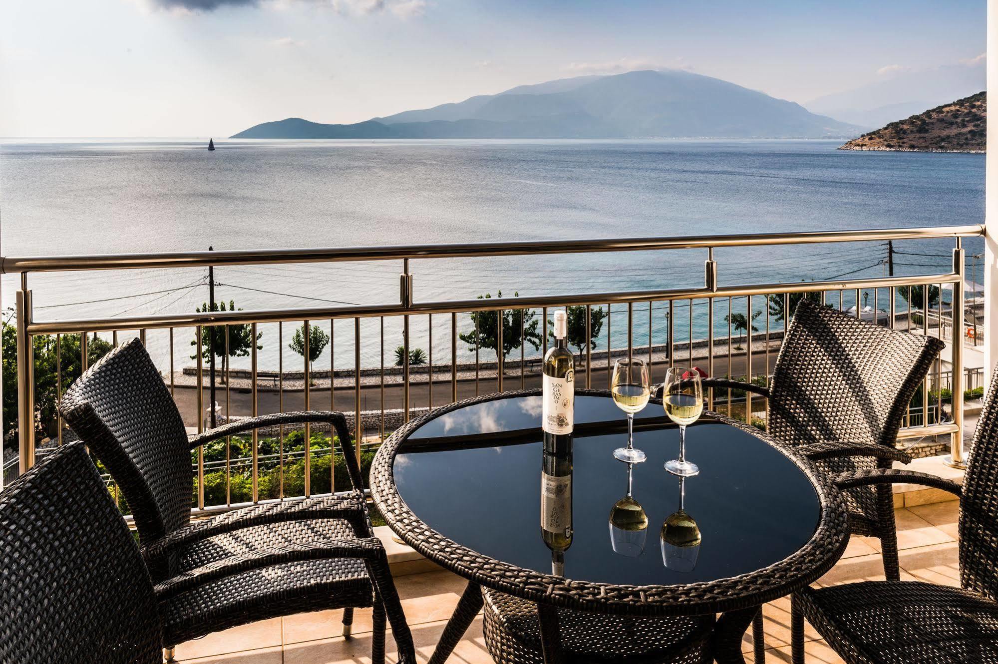 Odyssey Hotel & Spa Agia Efimia Exteriör bild